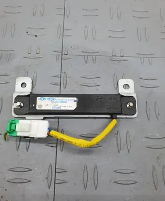 KIA Sportage Aerial antenna amplifier 95420D9200 LDL11490