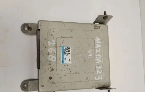 Mazda 323 F Engine control unit/module E2T86886M3
