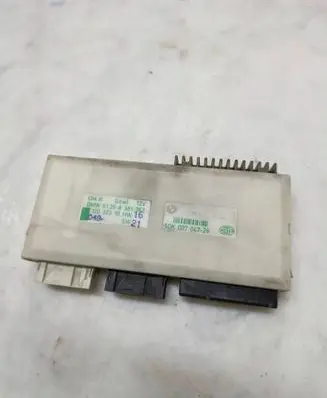 BMW 5 E39 Comfort/convenience module 61358381962 12037310