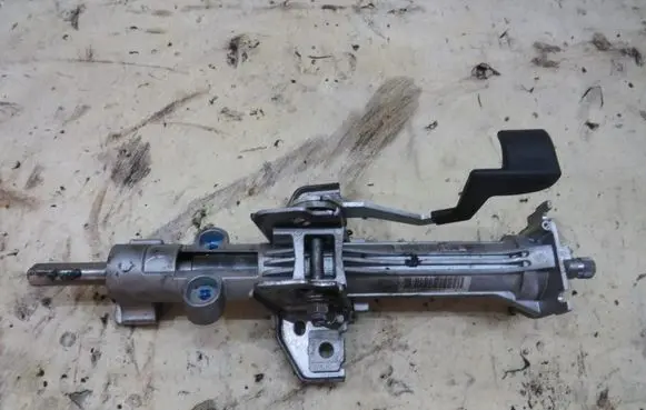 Jeep Grand Cherokee (WK) Steering wheel axle P05057318AA