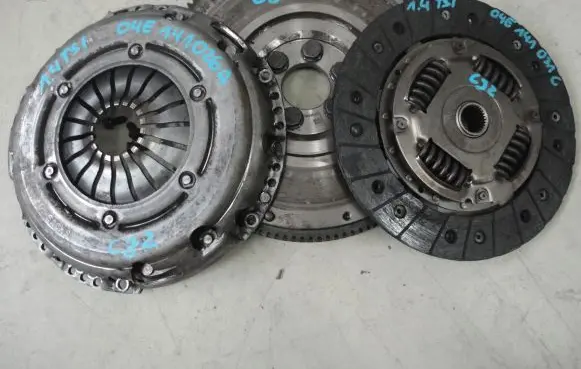 Audi A3 S3 8V Clutch set kit 04E141031C