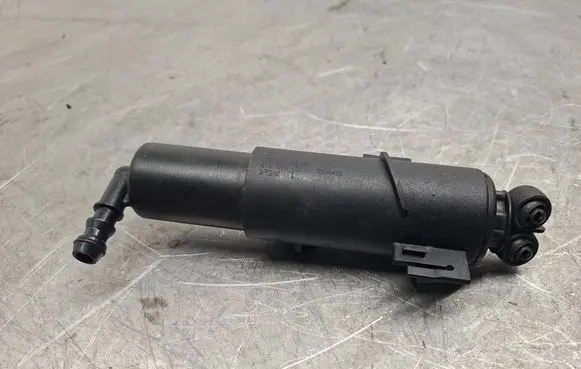 Audi A5 8T 8F Headlight washer spray nozzle 8T0955101
