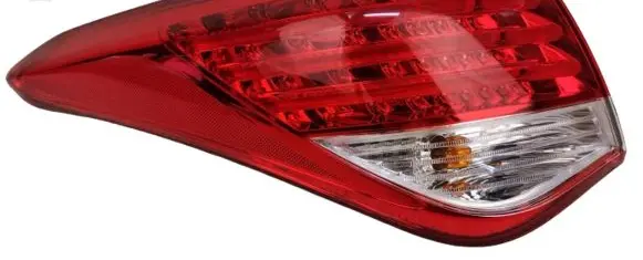 Hyundai i40 Rear/tail lights 924013Z3