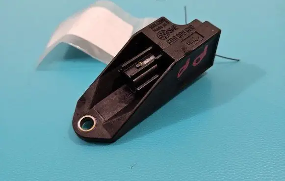 Volkswagen Golf IV Fuel cut-off switch 5WK42695 IMPRK1363988