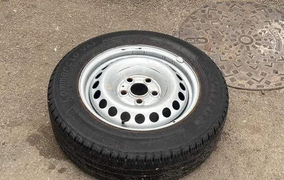 Volkswagen Transporter - Caravelle T5 R16 spare wheel 7H8601027D