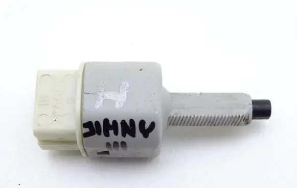 Suzuki Jimny Brake pedal sensor switch