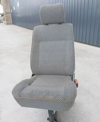 Volkswagen Transporter - Caravelle T4 Second row seats 