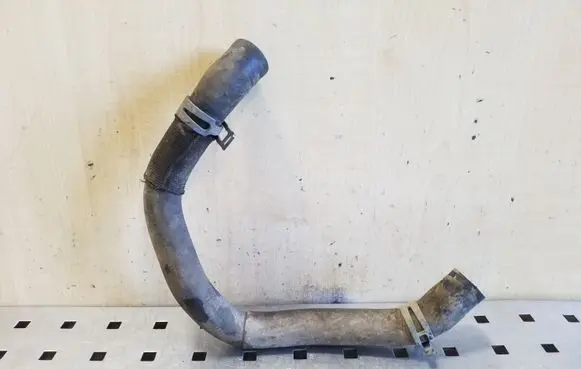 Volkswagen Caddy Engine coolant pipe/hose