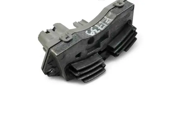 BMW 1 E82 E88 Heater blower motor/fan resistor T1015486A
