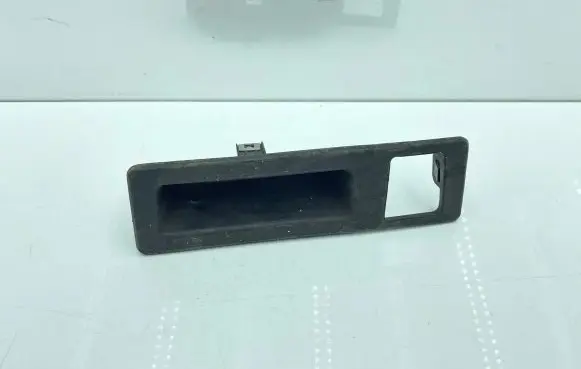 BMW 4 F36 Gran coupe Tailgate/trunk/boot exterior handle 7368753