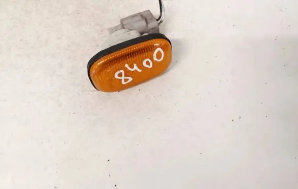 Lexus RX 300 Front fender indicator light