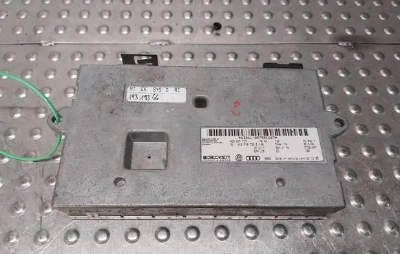 Audi A6 S6 C6 4F GPS navigation control unit/module 4E0035729 4L0910729E
