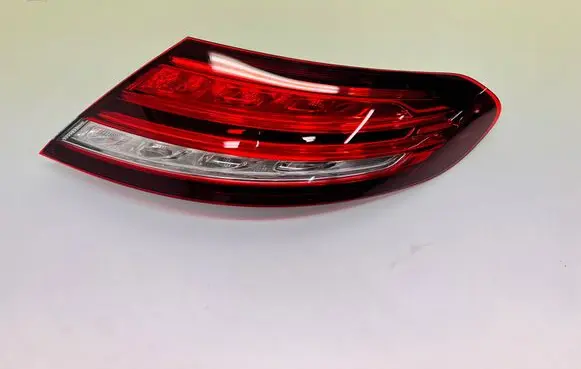 Mercedes-Benz C W205 Rear/tail lights A2059063005