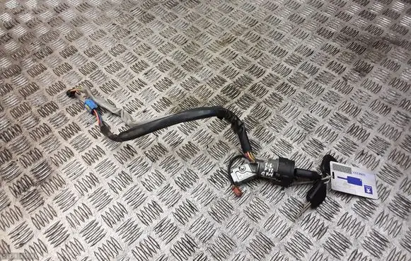 Peugeot Partner Ignition lock 9663123280