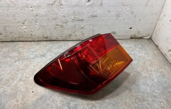 Lexus IS 220D-250-350 Rear/tail lights 8156153162