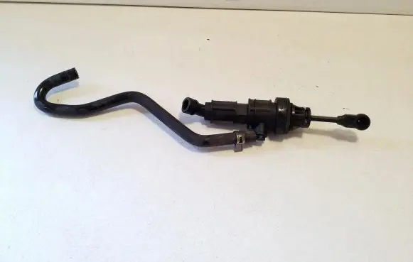 Mitsubishi Outlander Clutch master cylinder