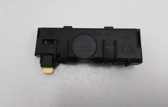 Mercedes-Benz GLA W156 X156 Oil temperature sensor A1729058200