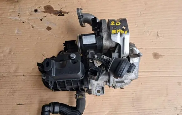 Peugeot 508 EGR valve 9807593080