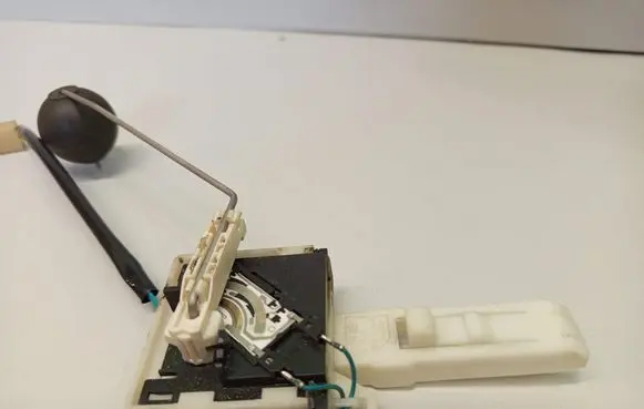Porsche Cayenne (9PA) Fuel level sensor 7L0919673F