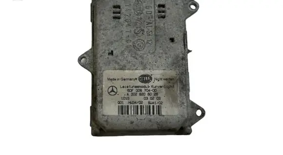 Mercedes-Benz E W211 Headlight ballast module Xenon A0028206026 5DF00870400