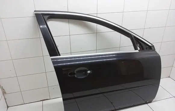 Volvo S80 Front door 