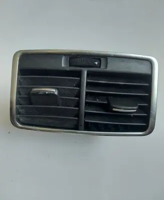 Audi A6 S6 C6 4F Dash center air vent grill 4F0819203