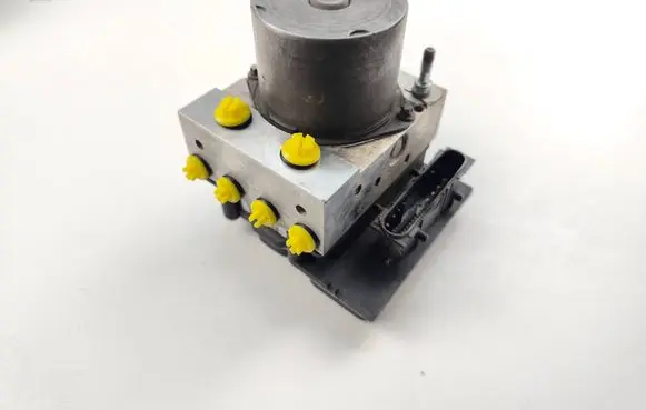 Fiat Sedici ABS Pump 5611079JB0 0265235008 0265950462