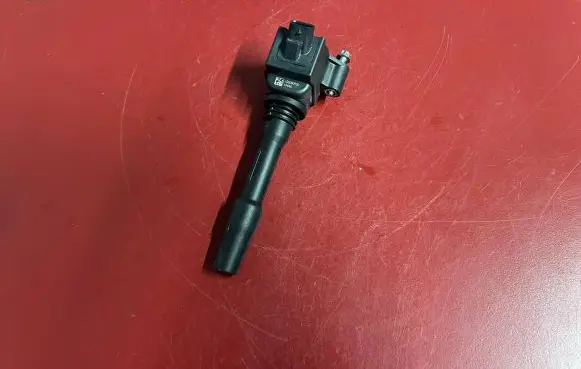 BMW X4 G02 High voltage ignition coil 8643360