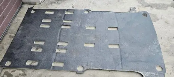 Volkswagen Multivan T5 Rear floor carpet liner 