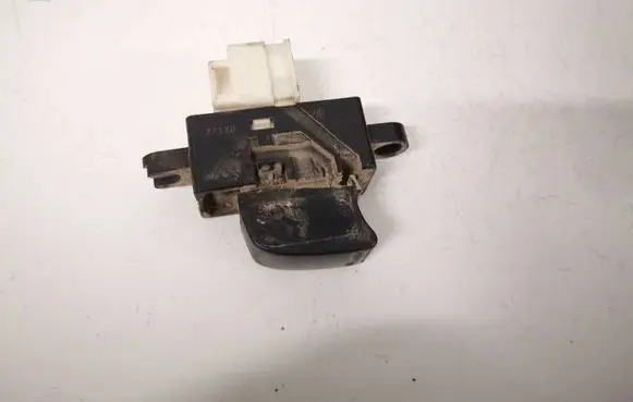 Nissan X-Trail T30 Electric window control switch 
