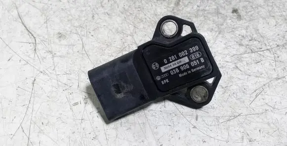 Audi A6 S6 C6 4F Air pressure sensor 0281002399 038906051B