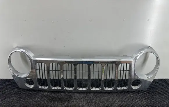 Jeep Liberty Front grill 