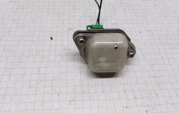 Mazda 626 Number plate light