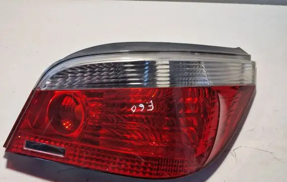BMW 5 E60 E61 Rear/tail lights 6910768 E7E79S 2VP00867904