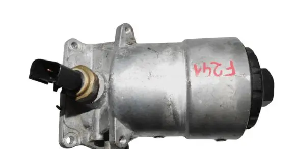 Alfa Romeo Giulia Oil filter mounting bracket 06700539600 0632100127 05149062AB