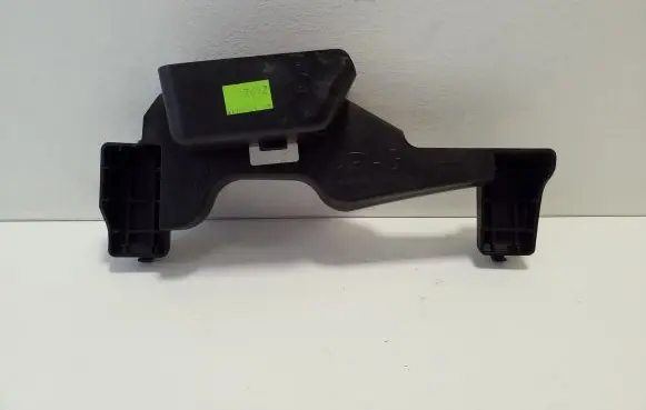Other rear door trim element