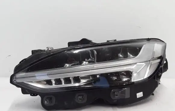 Volvo S90, V90 Headlight/headlamp 31386170