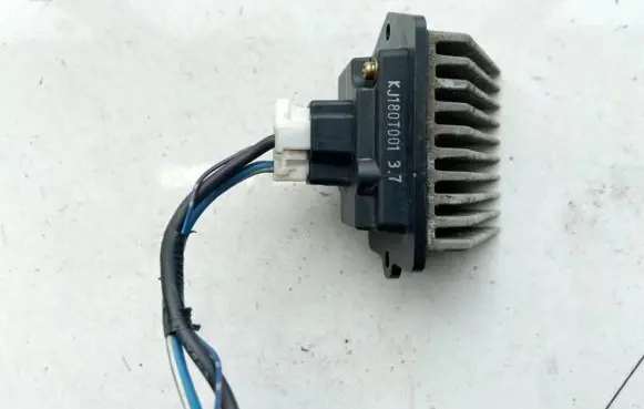 Mazda Xedos 9 Heater blower motor/fan resistor kj180t001