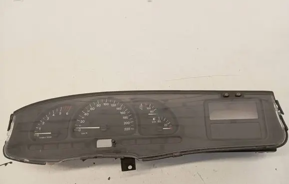 Opel Vectra B Speedometer (instrument cluster) 90569739JN 11000873304