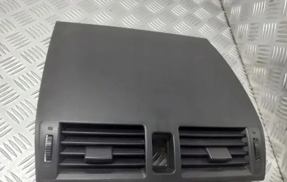 Mazda 3 I Dashboard air vent grill cover trim BP4K-55311