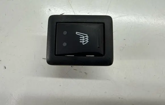 Chrysler Pacifica Seat heating switch P5SC04DX9AB 5SC04DX9AA