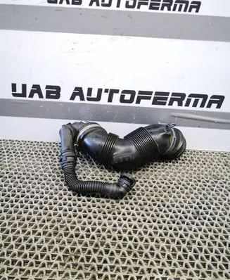Audi Q2 - Turbo air intake inlet pipe/hose 5Q0129635