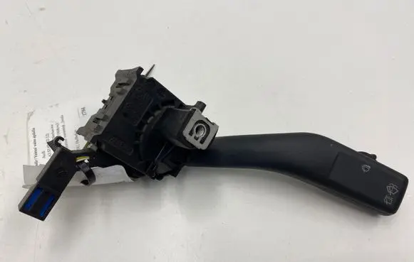 Audi A3 S3 8P Wiper control stalk 1K0953519
