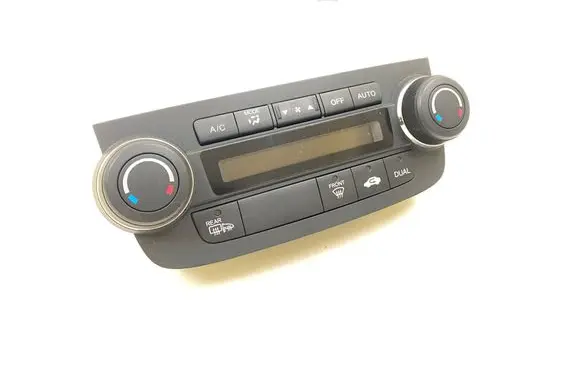 Honda CR-V Climate control unit 79600SWYWE4 AD28D