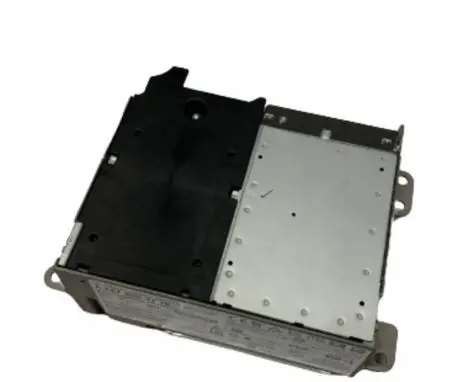 Mercedes-Benz CLA C118 X118 Radio/GPS head unit trim A2479003716