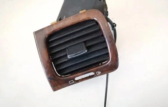 Peugeot 607 Dash center air vent grill 9629444077