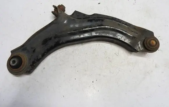 Renault Clio IV Front control arm 545050399R