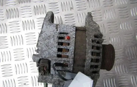 Nissan Almera N16 Generator/alternator 23100BU010 LR180-762