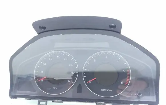 Volvo V70 Speedometer (instrument cluster) 36002201 69199880U 30786629AB