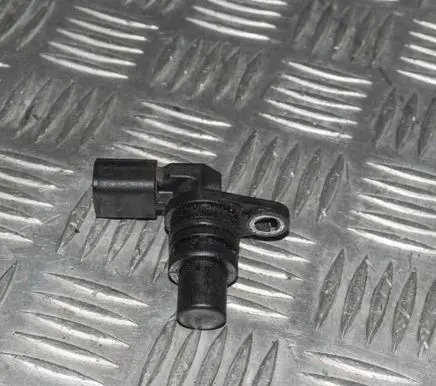 Mazda 6 Crankshaft position sensor 6M8G12K073
